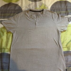 Kenneth Cole Light Gray Short Sleeve Henley
